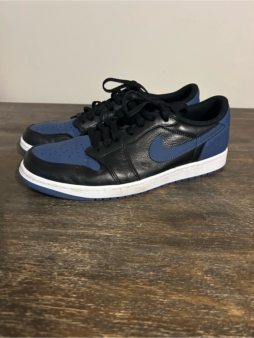 Jordan 1 Men’s Low OG brand new